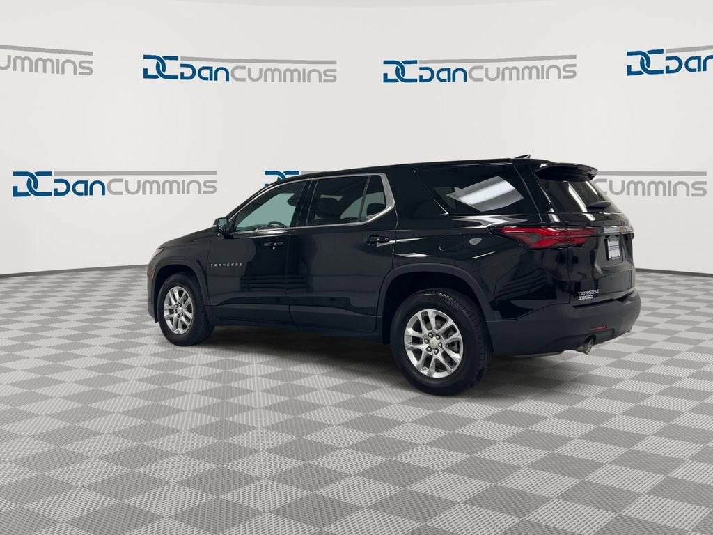 2023 Chevrolet Traverse LS