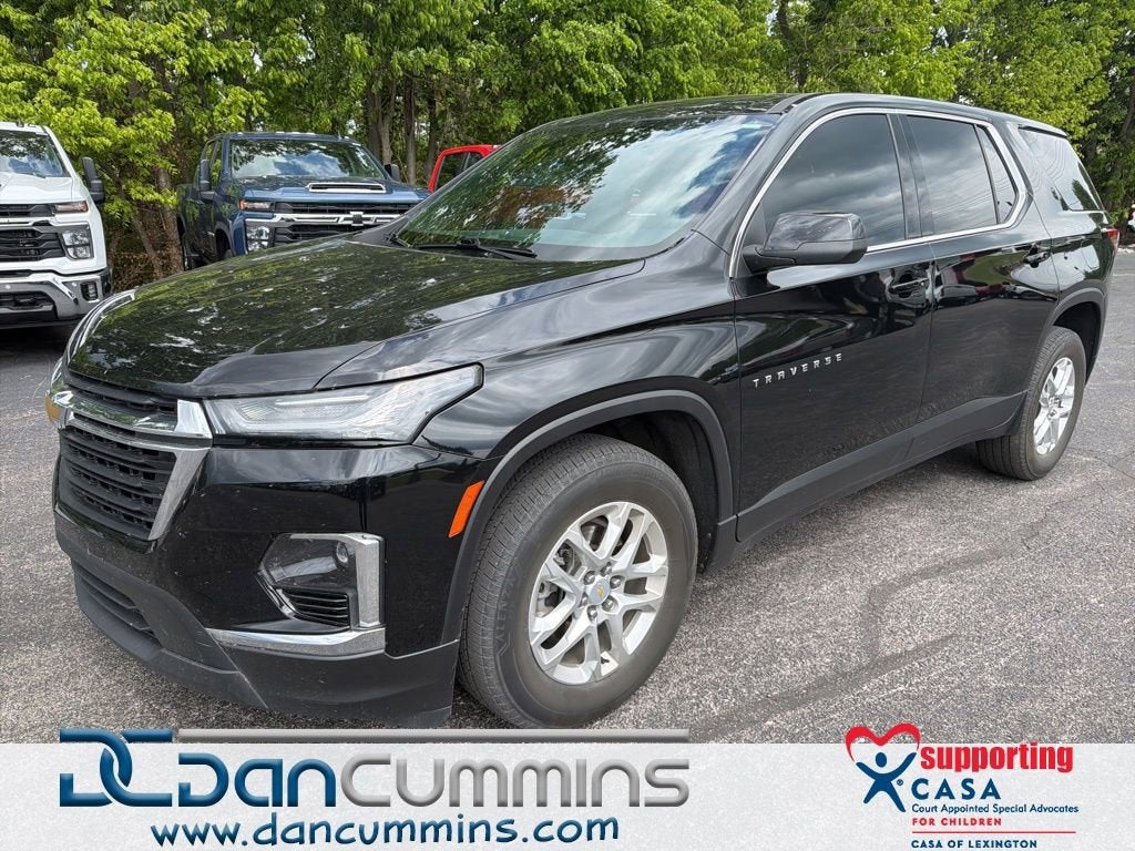 2023 Chevrolet Traverse LS