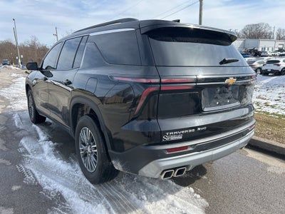 2024 Chevrolet Traverse LT