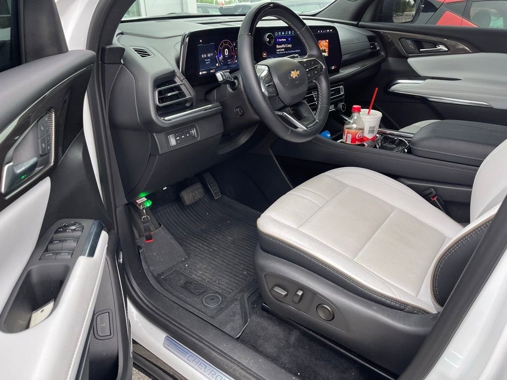 2025 Chevrolet Traverse High Country