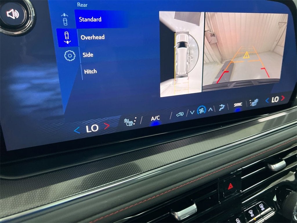 2025 Chevrolet Suburban RST