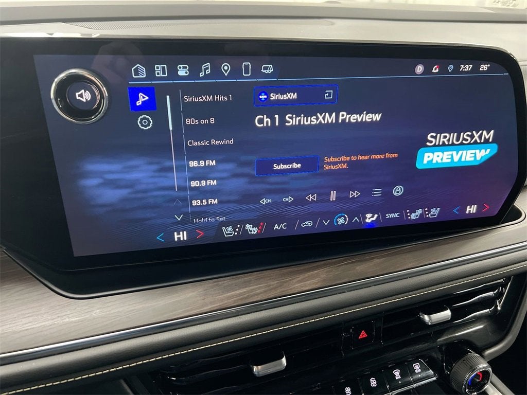 2025 Chevrolet Suburban Premier