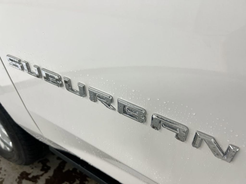2025 Chevrolet Suburban Premier - Photo 28