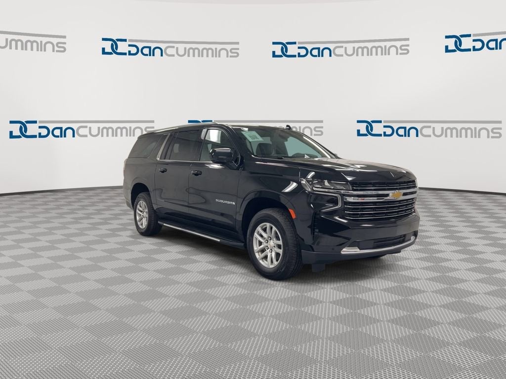 2023 Chevrolet Suburban LT