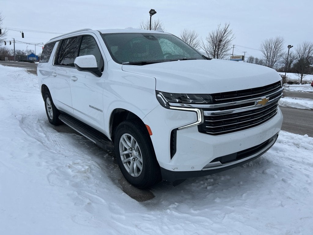 2024 Chevrolet Suburban LT