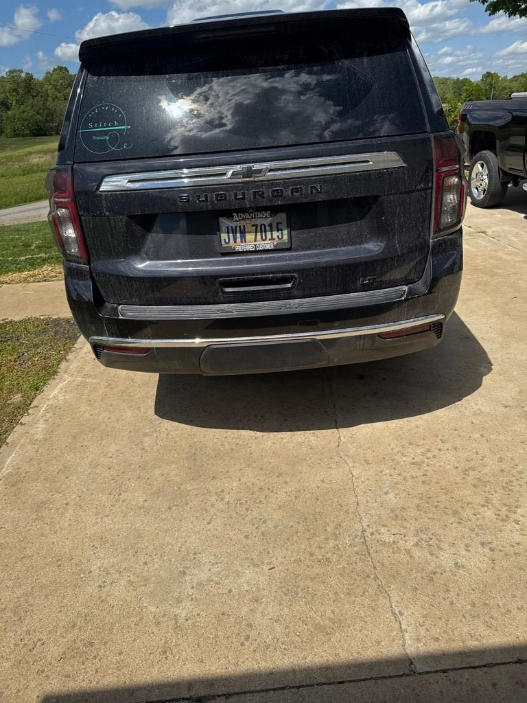2022 Chevrolet Suburban LT