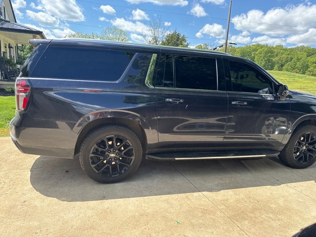 2022 Chevrolet Suburban LT
