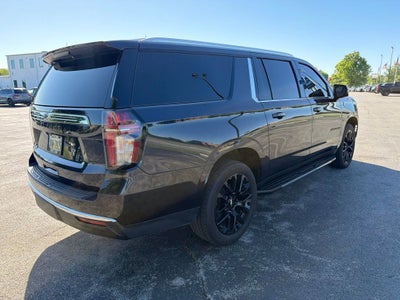 2022 Chevrolet Suburban LT
