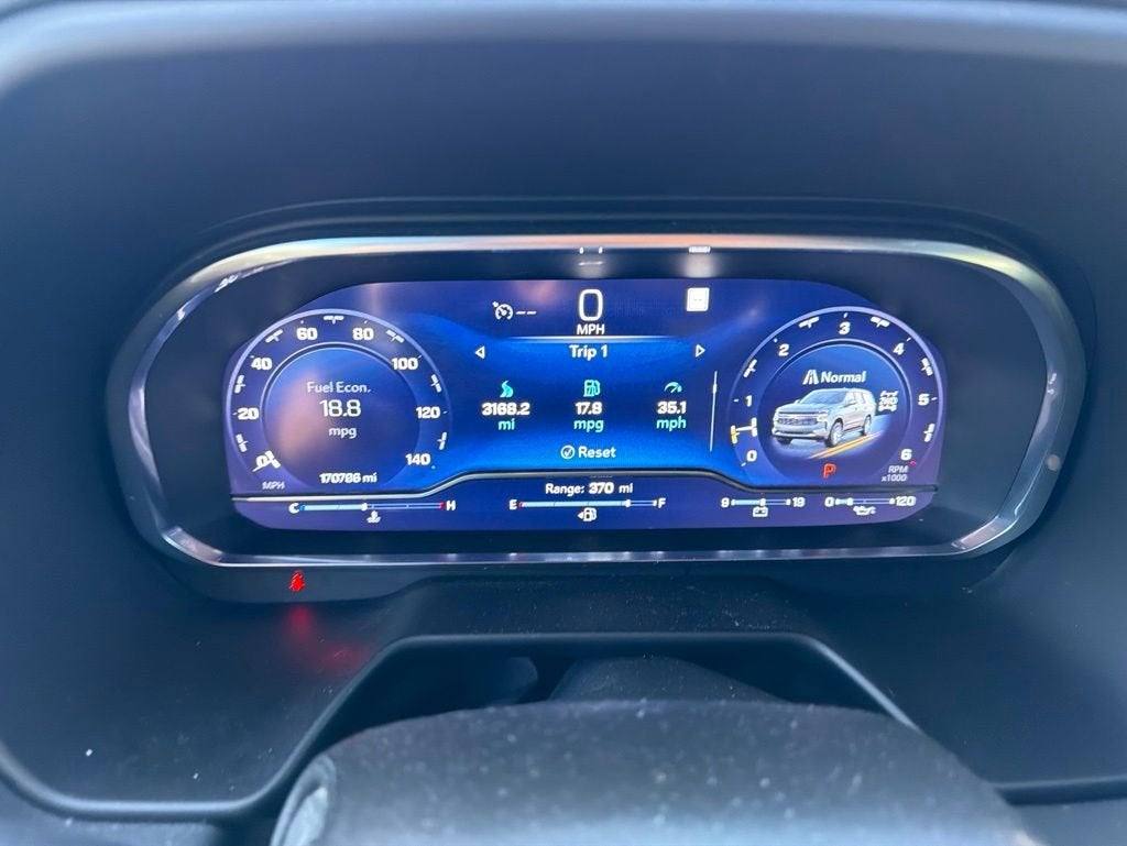 2022 Chevrolet Suburban LT