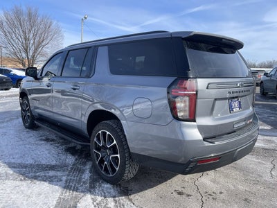 2022 Chevrolet Suburban RST