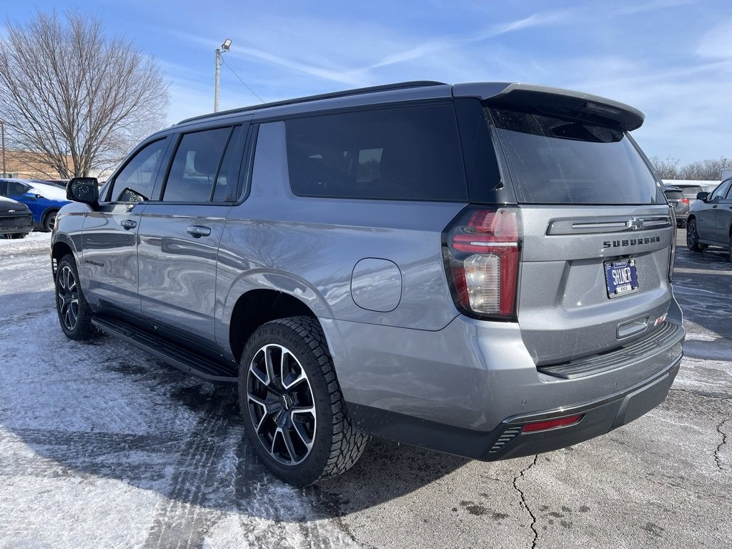 2022 Chevrolet Suburban RST