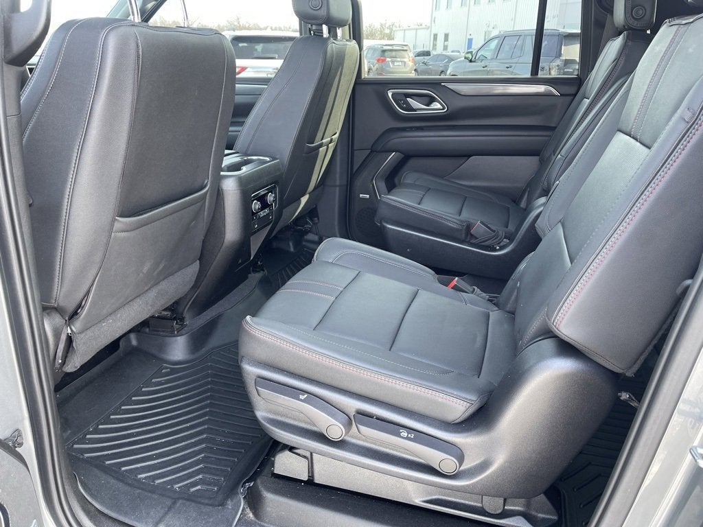 2022 Chevrolet Suburban RST