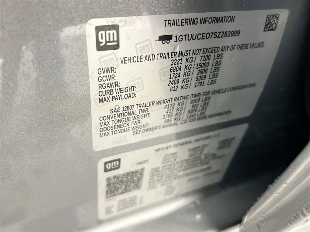 2025 GMC Sierra 1500 Elevation