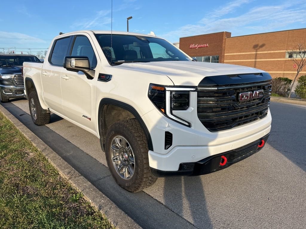 2025 GMC Sierra 1500 AT4