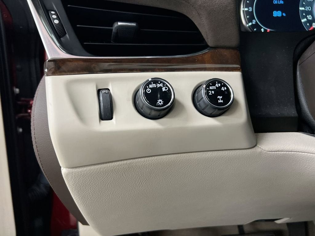 2016 Cadillac Escalade Luxury Collection