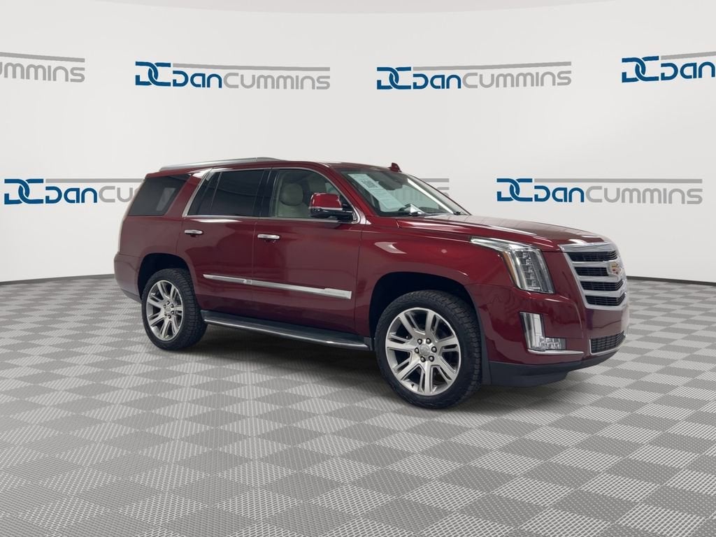 2016 Cadillac Escalade Luxury Collection