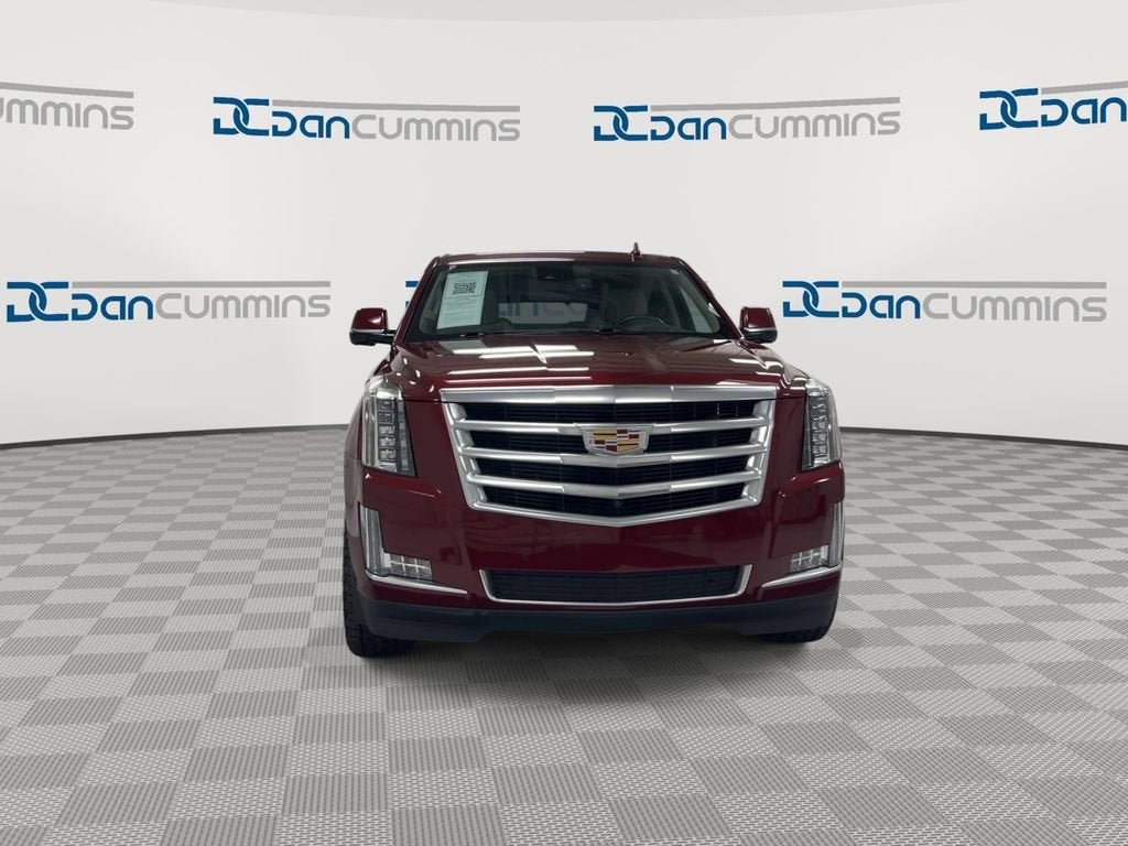 2016 Cadillac Escalade Luxury Collection