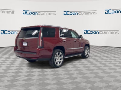 2016 Cadillac Escalade Luxury Collection