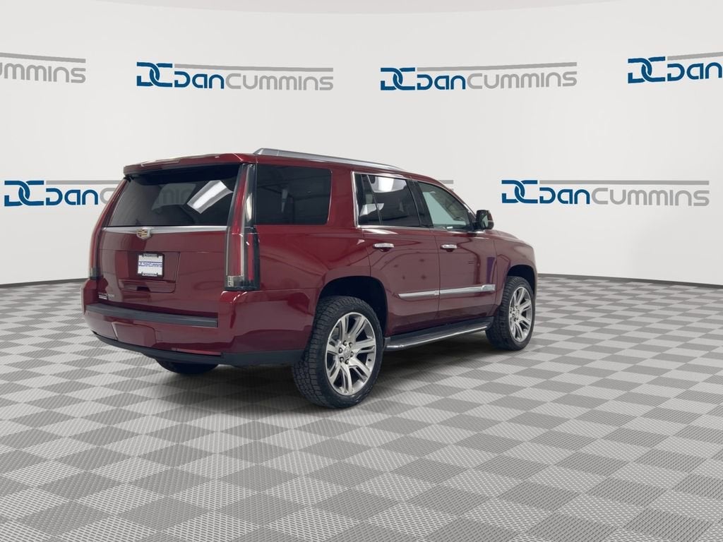 2016 Cadillac Escalade Luxury Collection