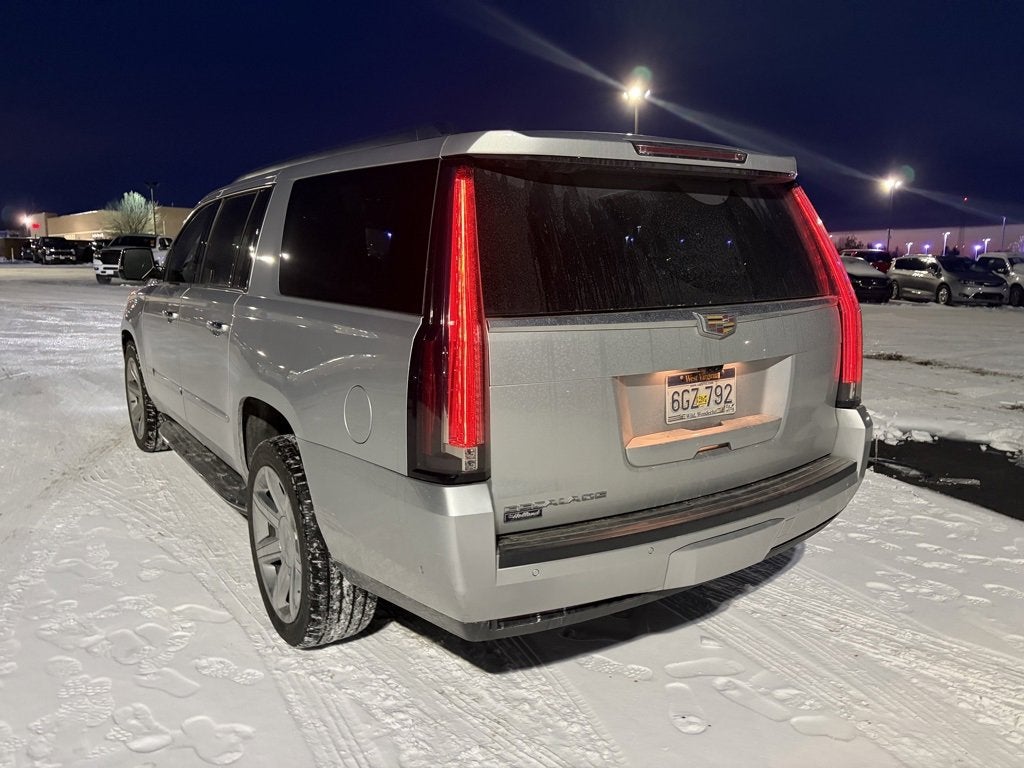 2017 Cadillac Escalade ESV Luxury