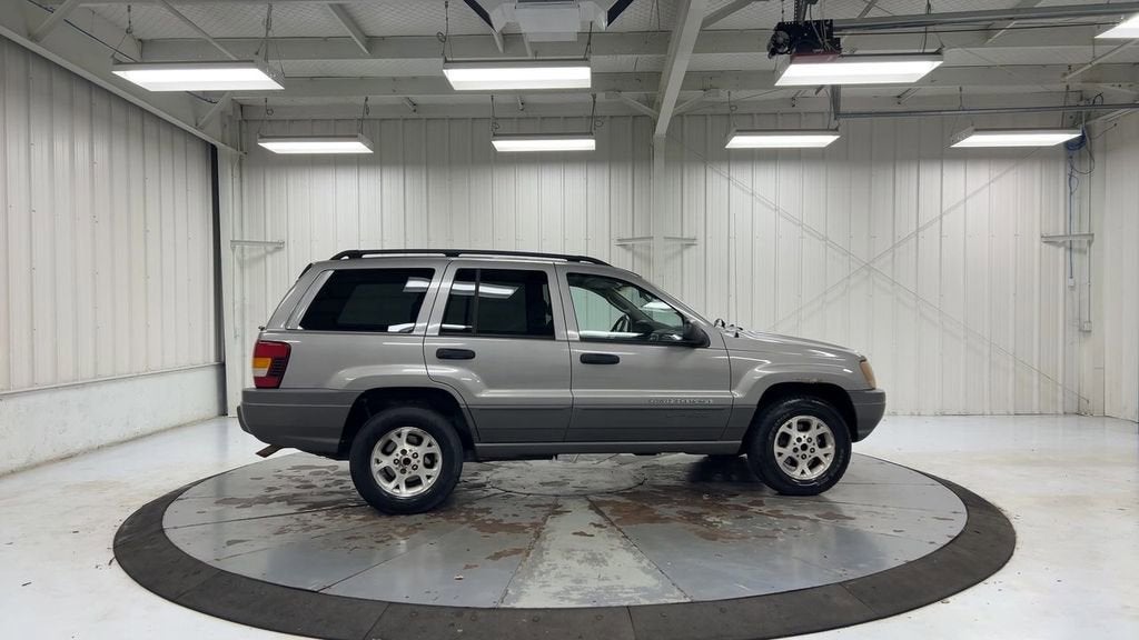 2002 Jeep Grand Cherokee Sport