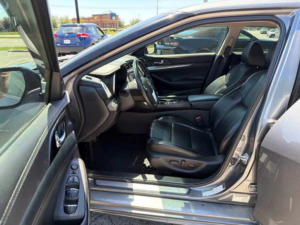 2019 Nissan Maxima SV