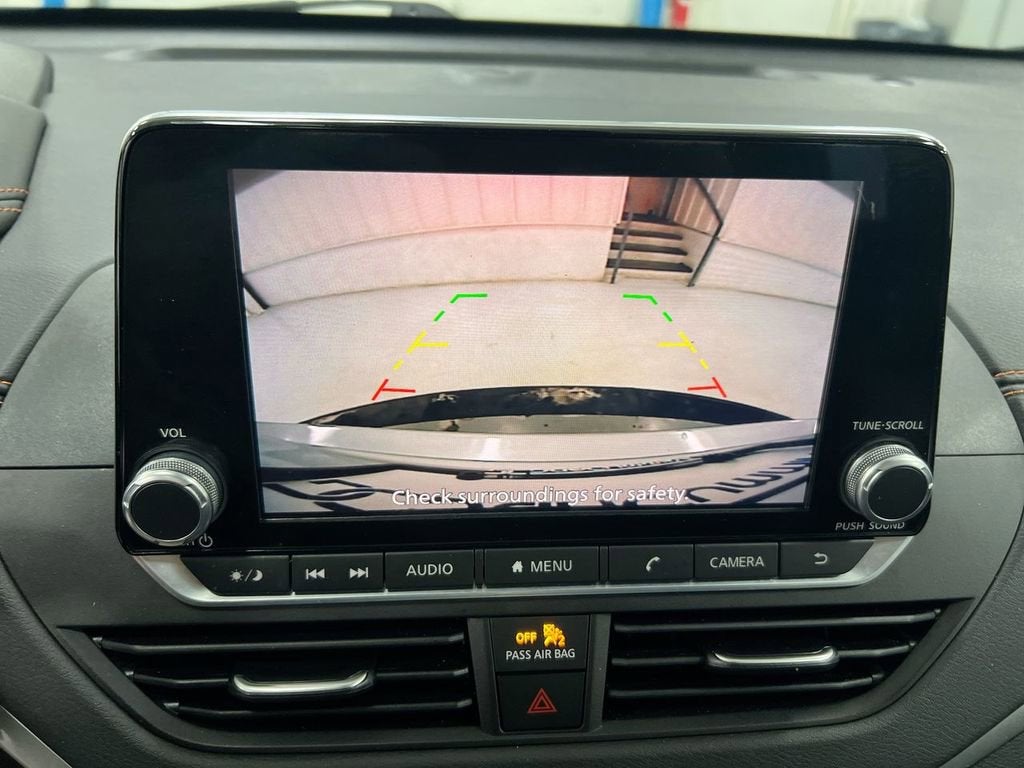 2020 Nissan Altima 2.0 SR