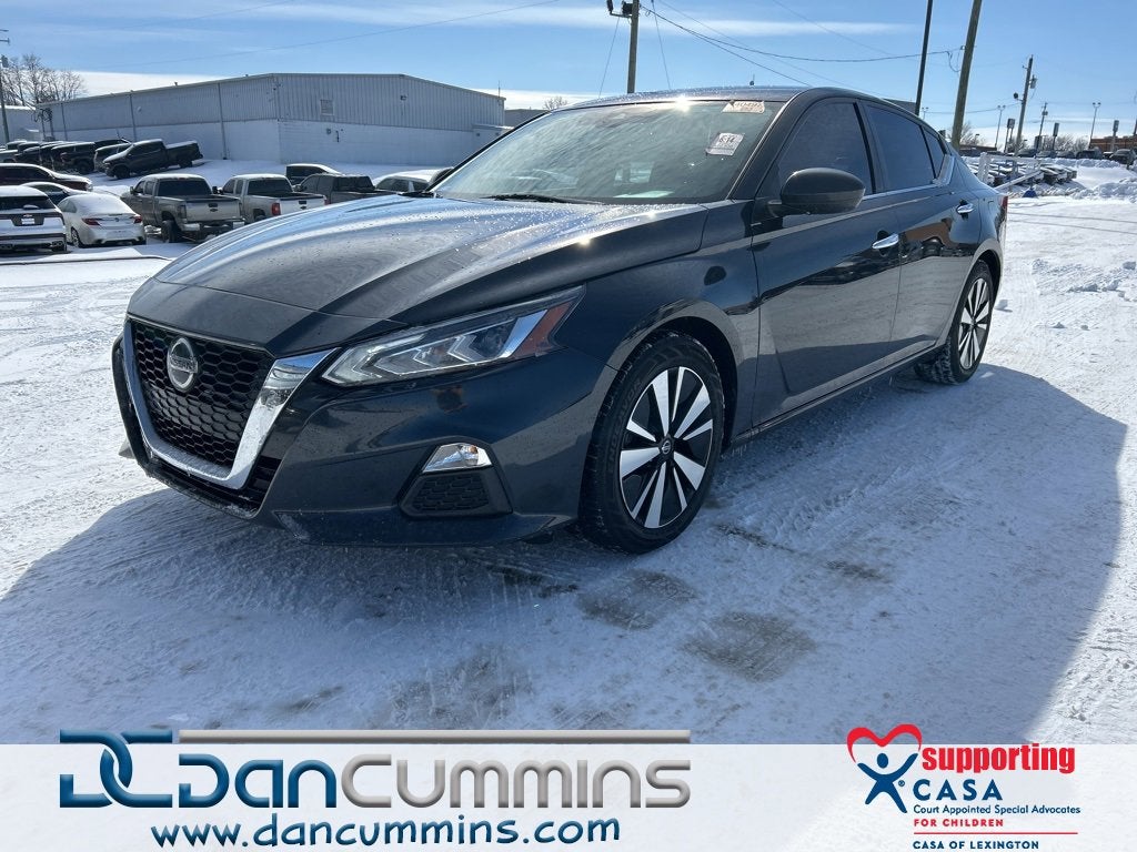2022 Nissan Altima SV
