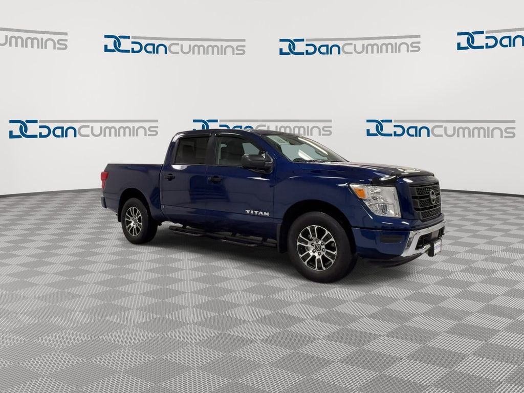 2024 Nissan Titan SV