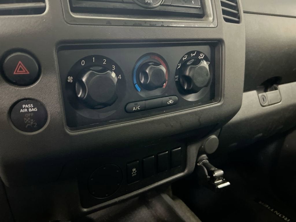 2013 Nissan Frontier S