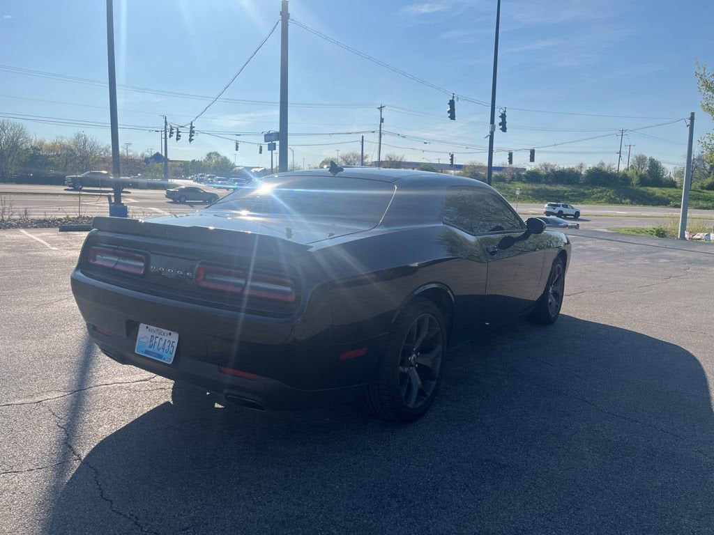 2019 Dodge Challenger SXT