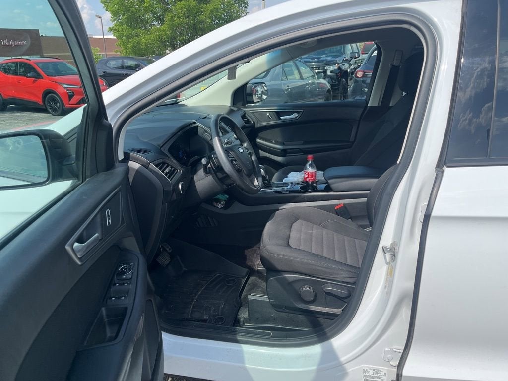 2015 Ford Edge SE