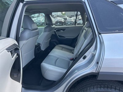 2020 Toyota RAV4 Limited