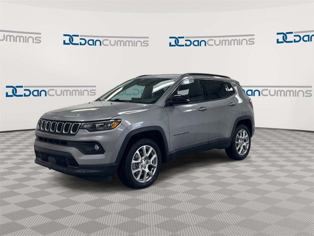2023 Jeep Compass Latitude Lux