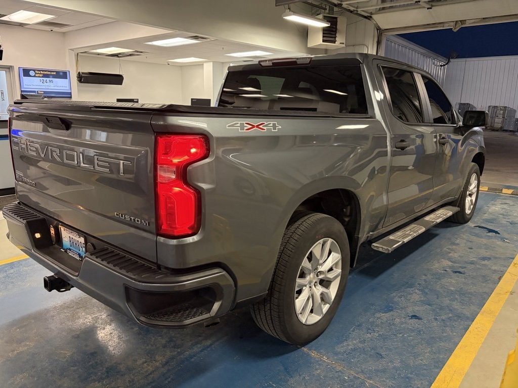 2021 Chevrolet Silverado 1500 Custom