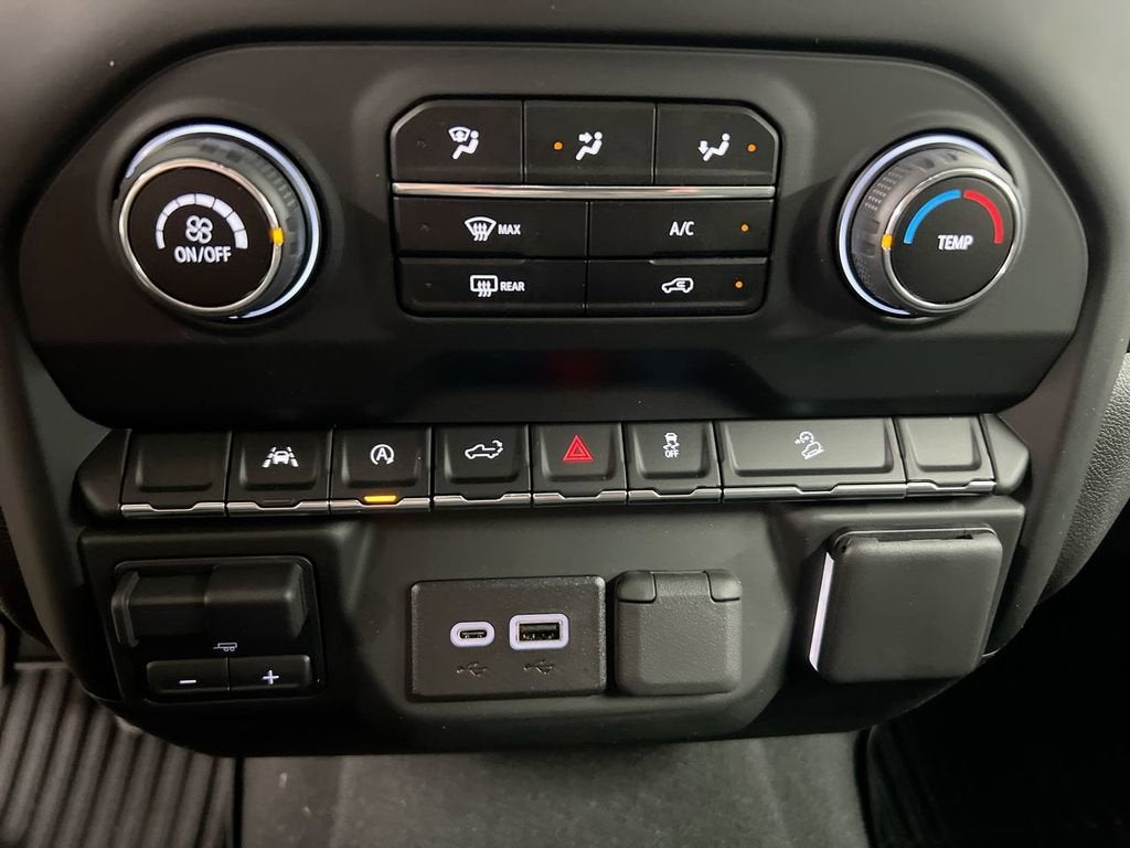 2024 Chevrolet Silverado 1500 Custom Trail Boss