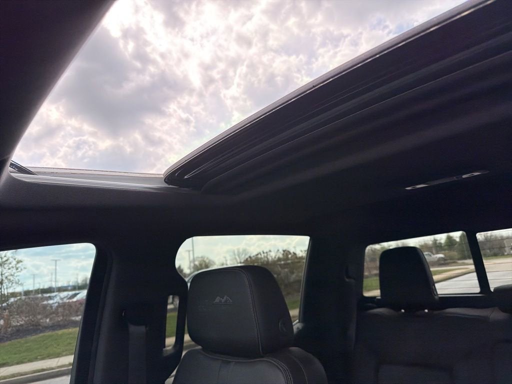 2019 Chevrolet Silverado 1500 High Country