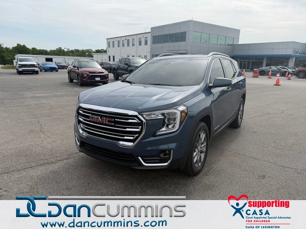 2024 GMC Terrain SLT