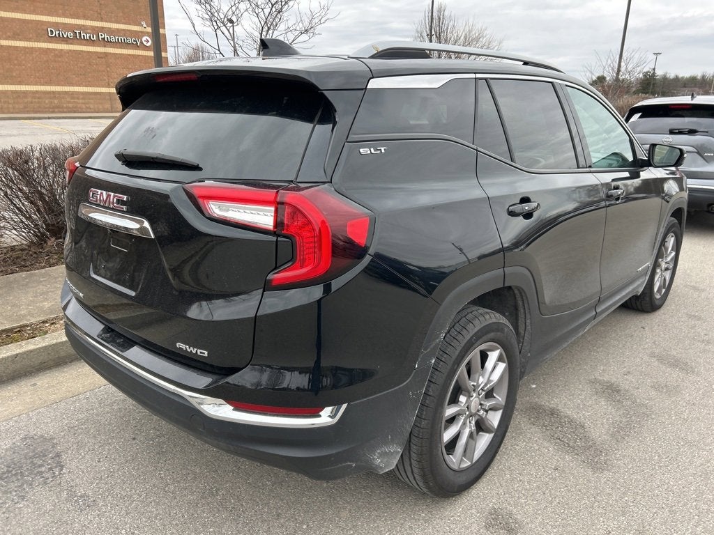2024 GMC Terrain SLT