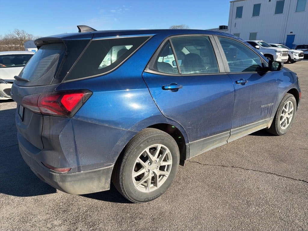 2023 Chevrolet Equinox LS