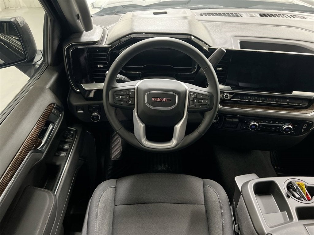 2025 GMC Sierra 1500 SLE
