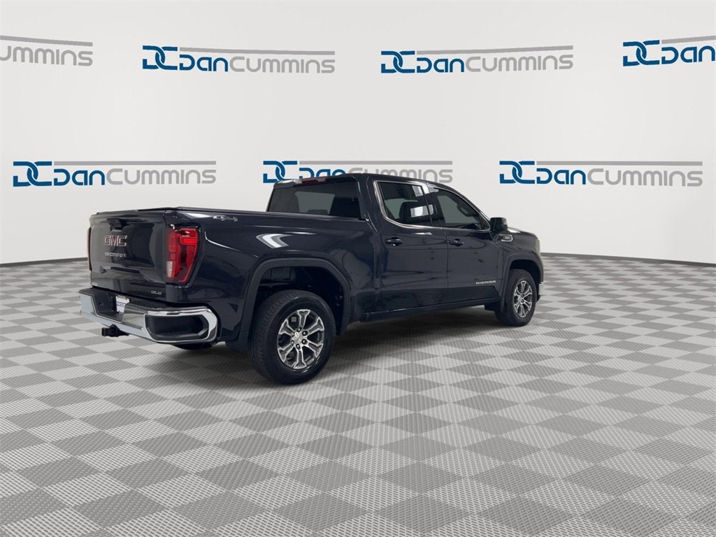 2025 GMC Sierra 1500 SLE