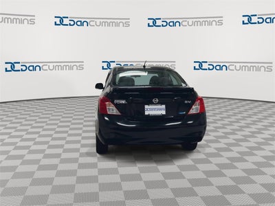 2013 Nissan Versa SV