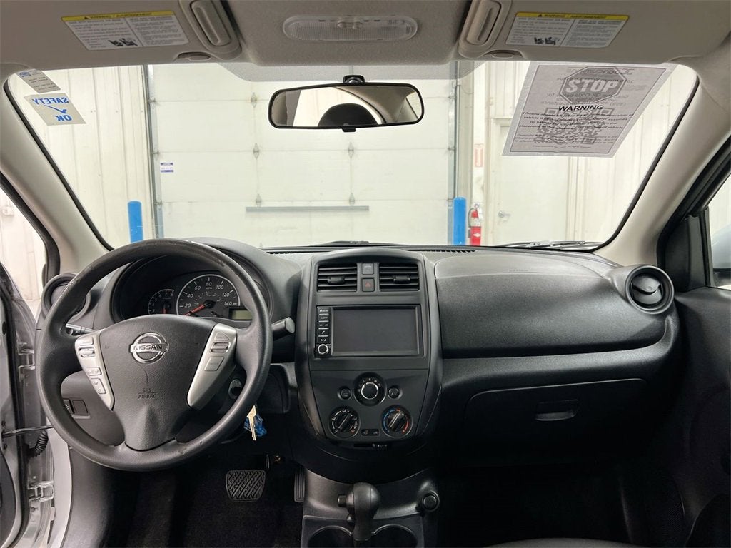 2019 Nissan Versa Sedan S Plus