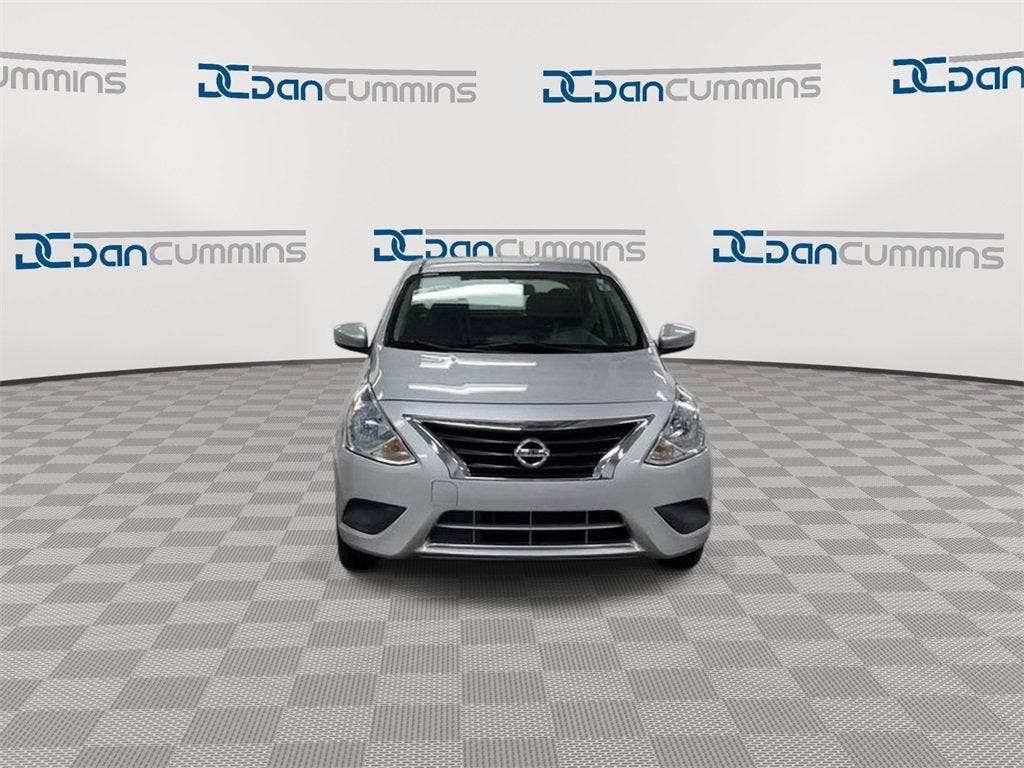 2019 Nissan Versa Sedan S Plus
