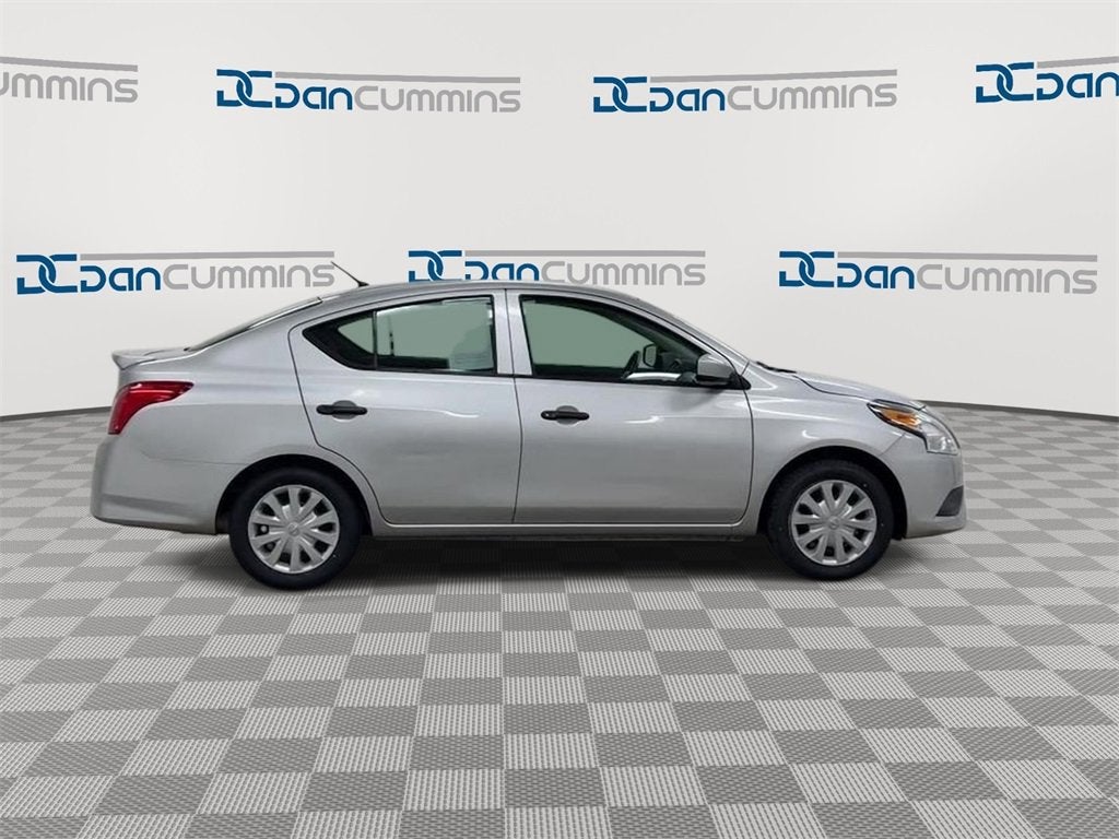 2019 Nissan Versa Sedan S Plus