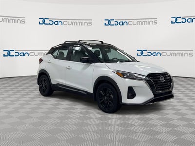 2023 Nissan Kicks SR