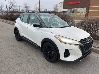 2023 Nissan Kicks SR