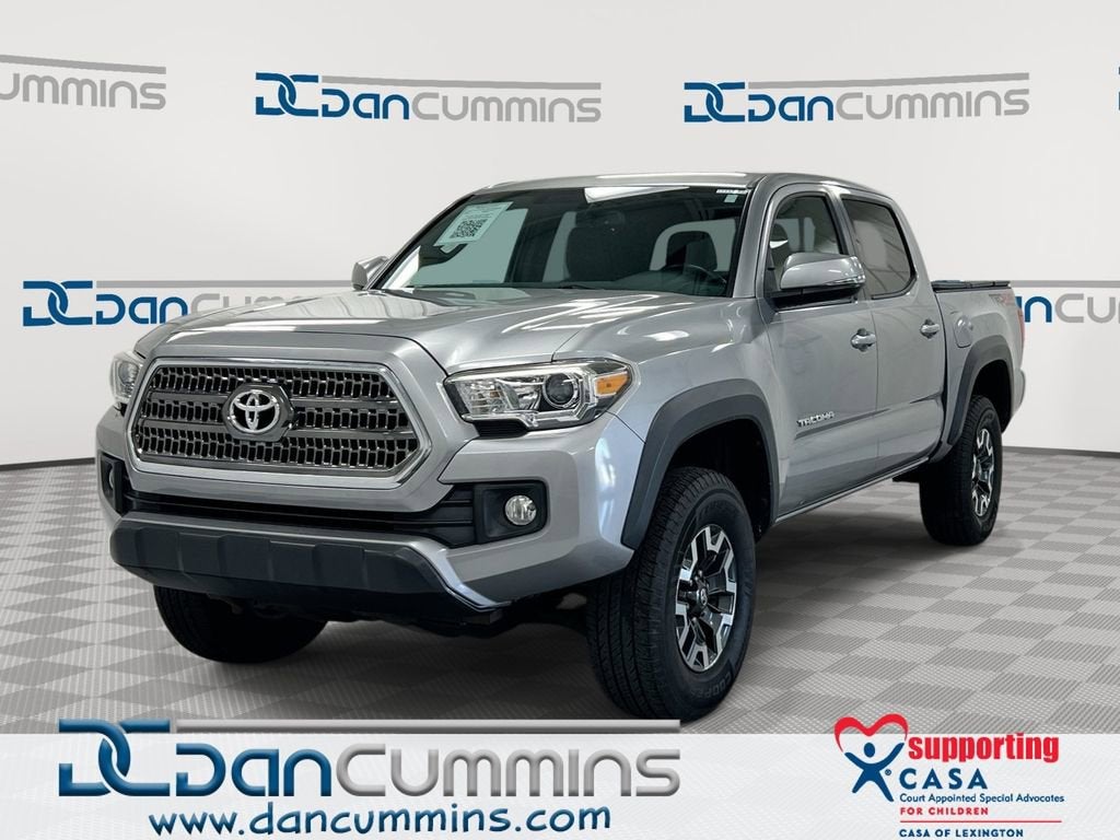 2016 Toyota Tacoma SR