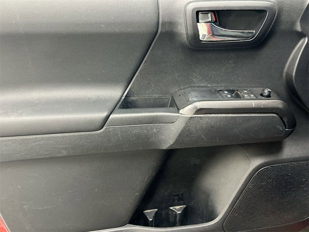 2020 Toyota Tacoma 4WD SR